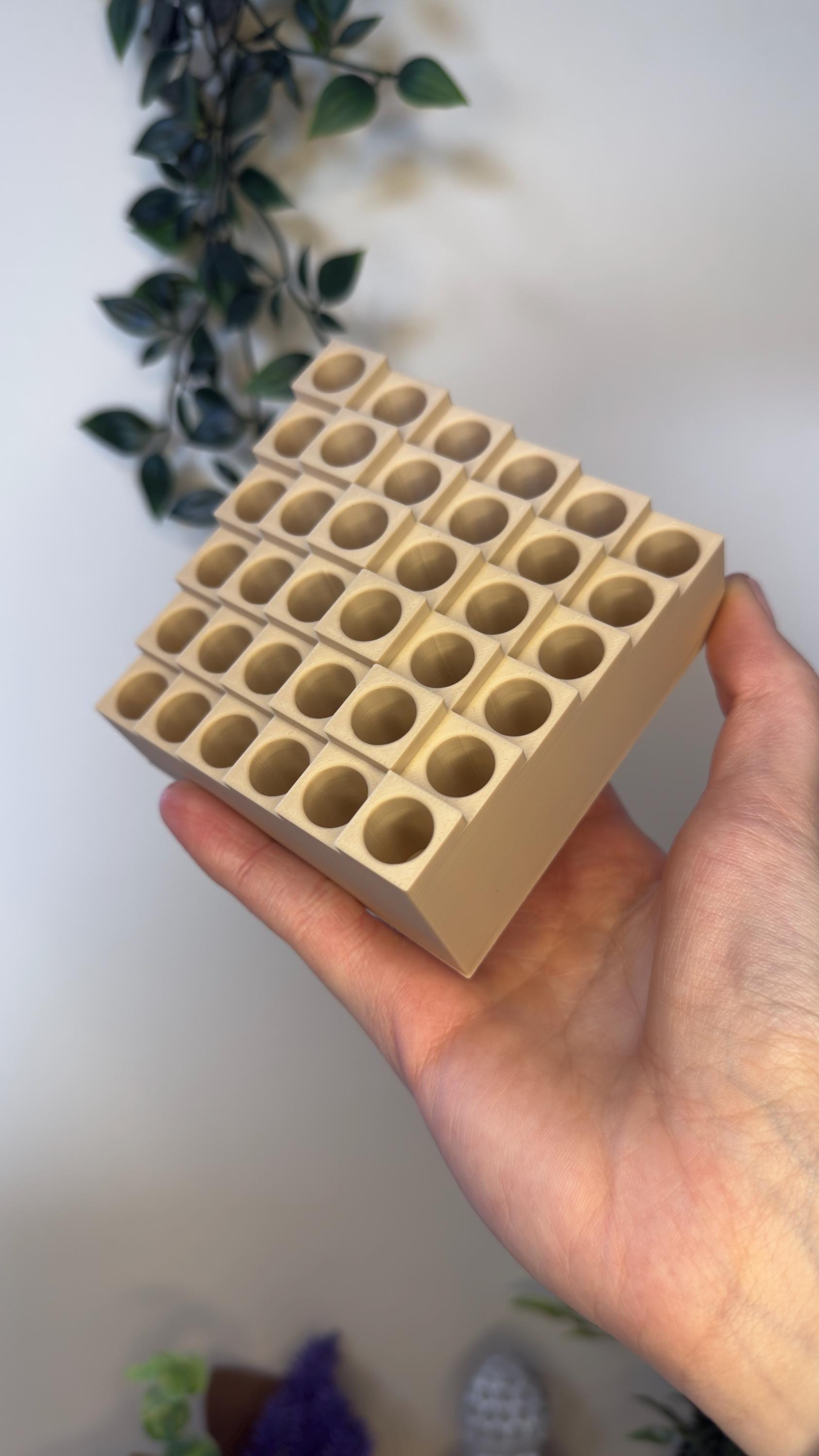 Perfume Sample Holder - 36 Slots