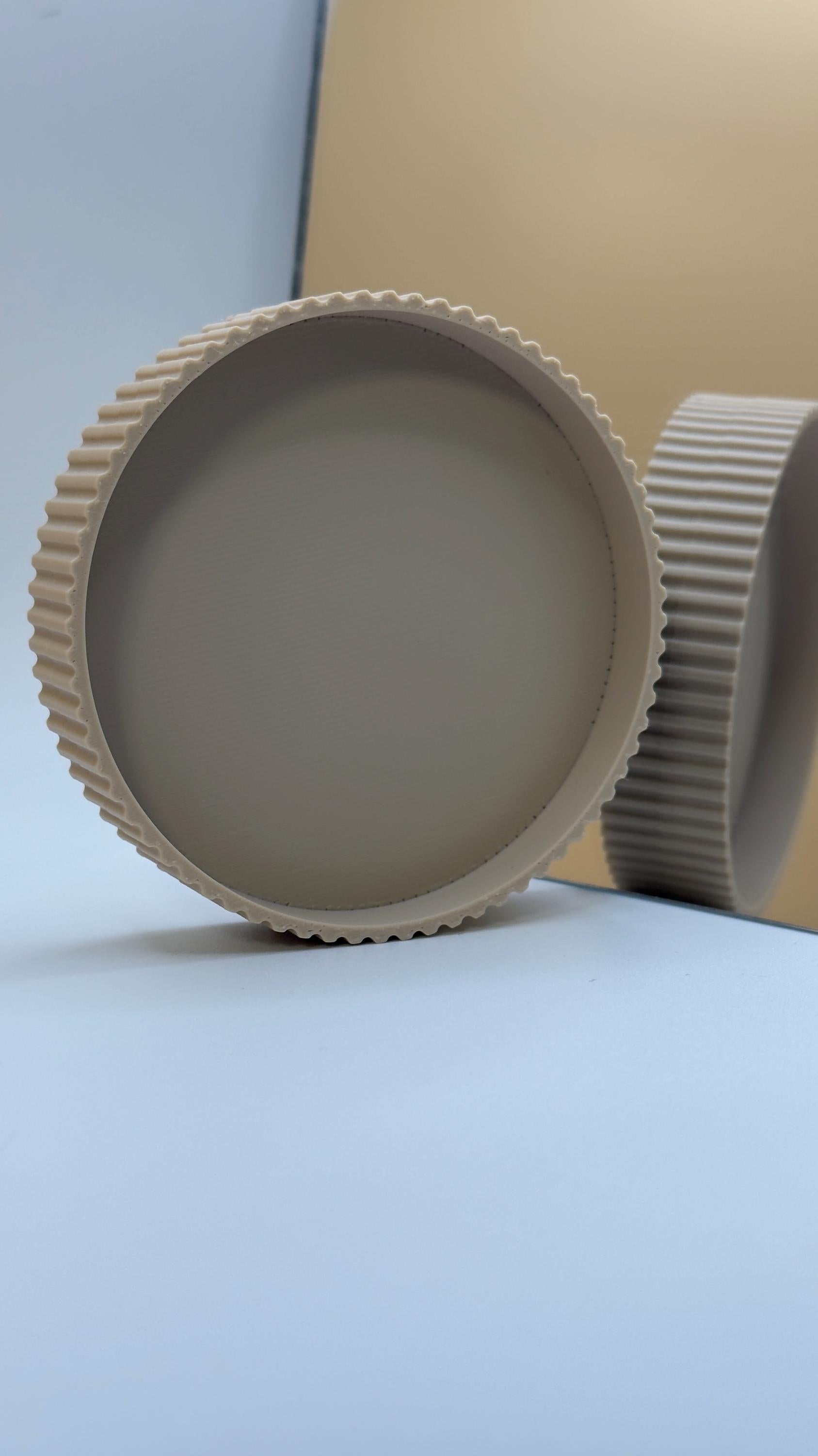 Stilvoller Glasflaschenständer – Perfekt für Wasserflaschen 3D-gedruckt aus PLA Rutschfest & stabil Modernes Design