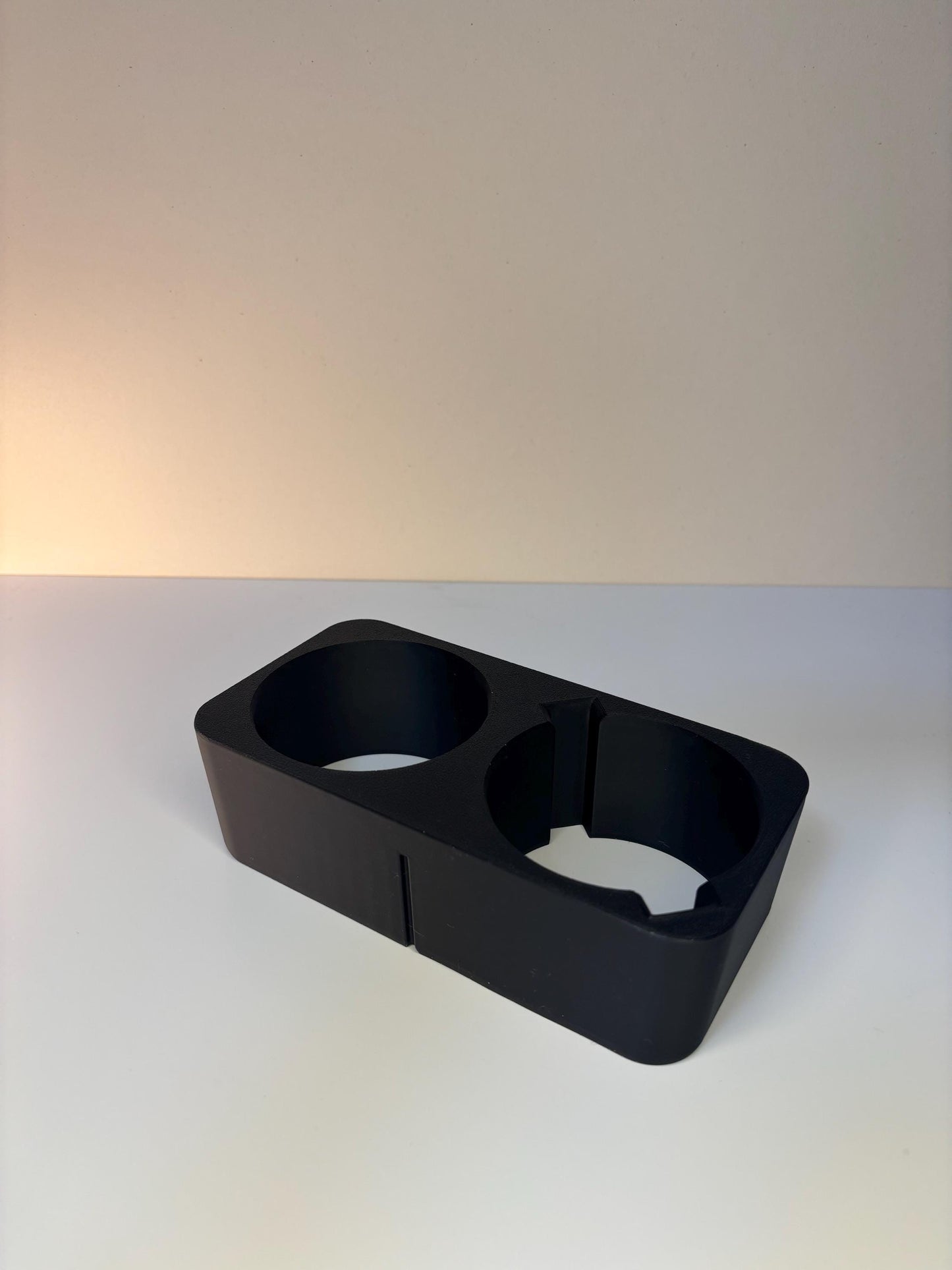 CLS W218 Getränkehalter mit Adapter für kleine Dosen